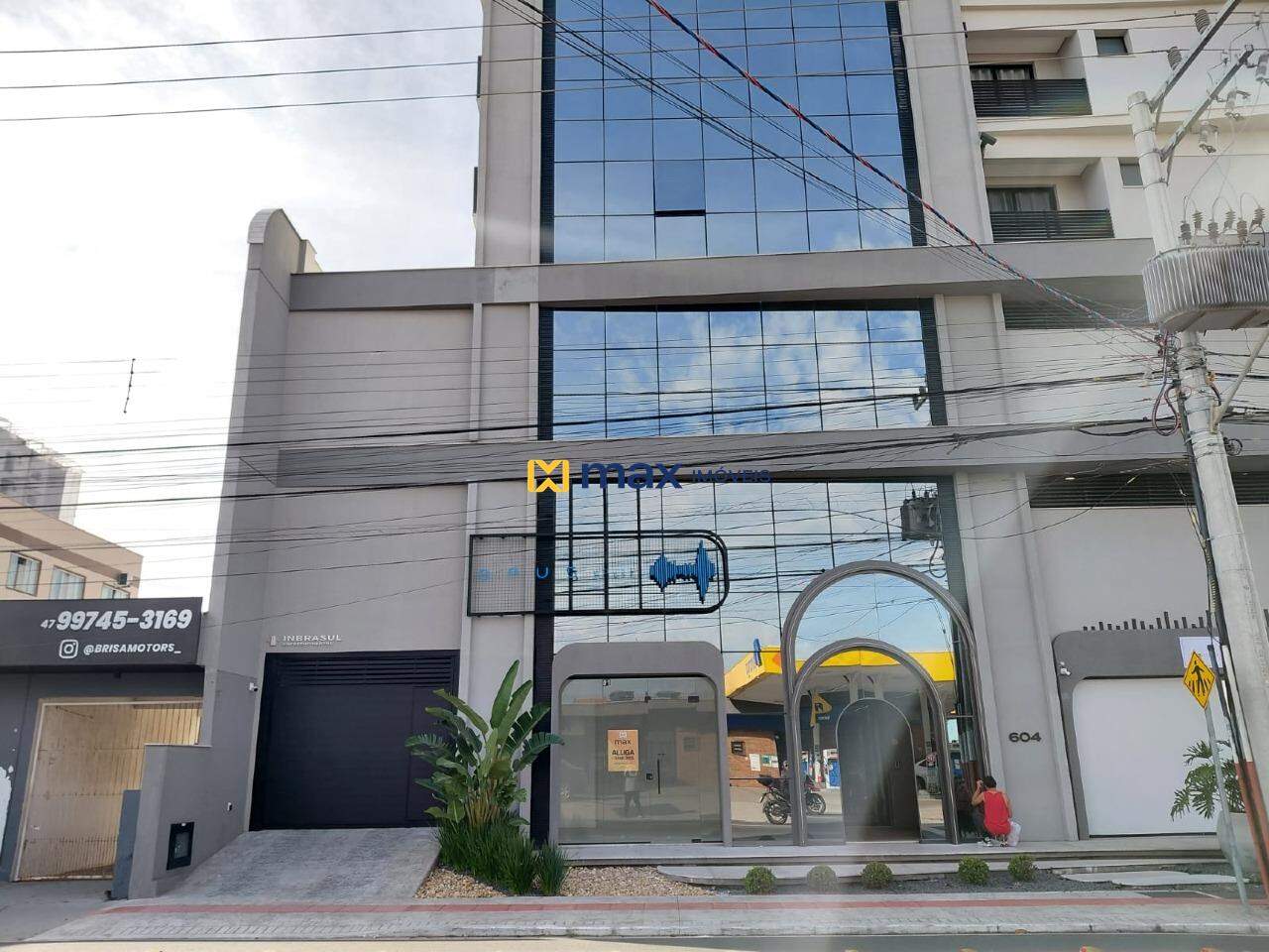 Sala para aluguel no Centro: 
