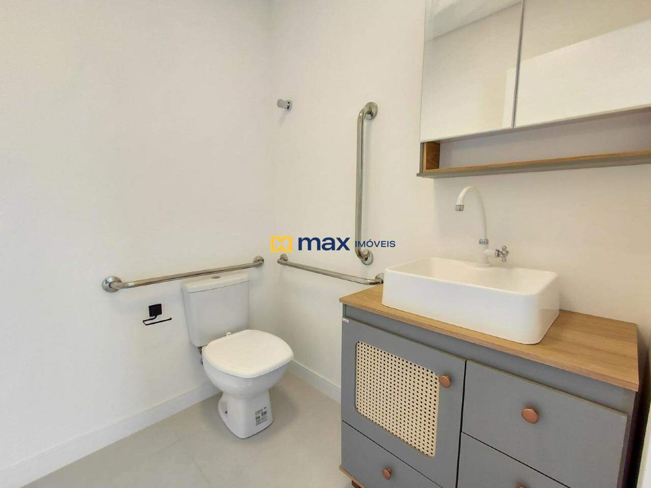 Sala para aluguel no Centro:
