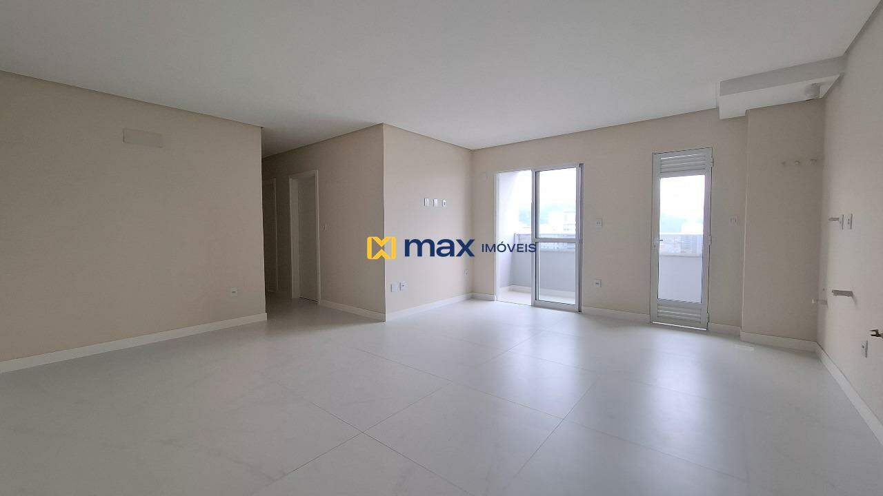 Apartamento à venda no Centro: Living integrado