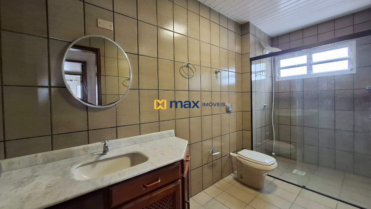Apartamento à venda no São João: Banheiro social
