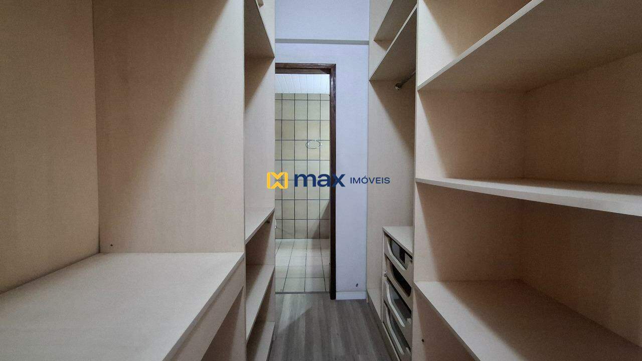 Apartamento à venda no São João: Closet