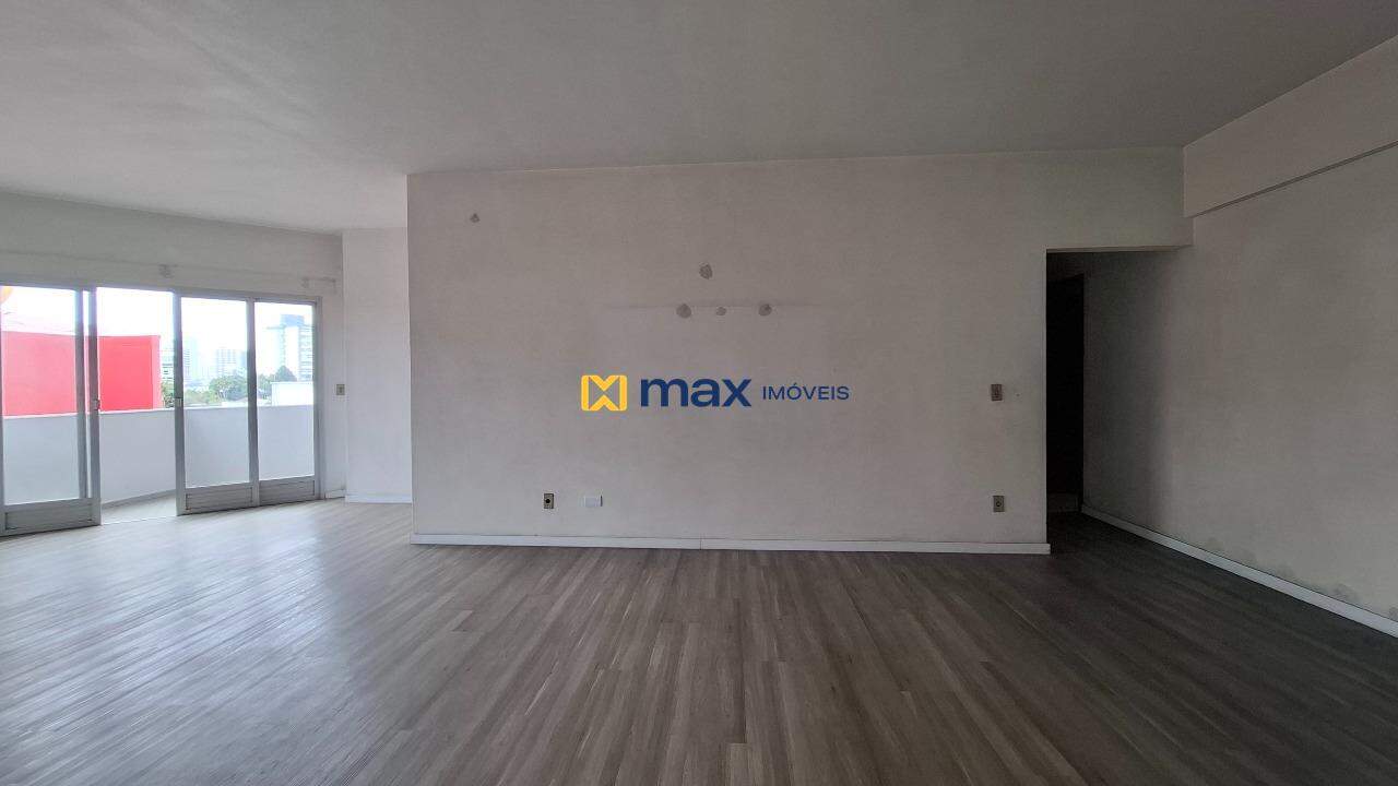 Apartamento à venda no São João: Living integrado
