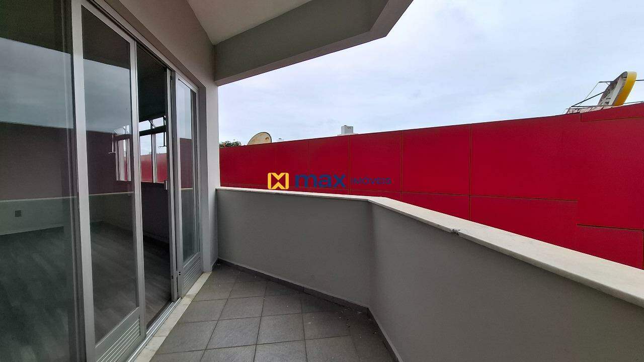 Apartamento à venda no São João: Sacada