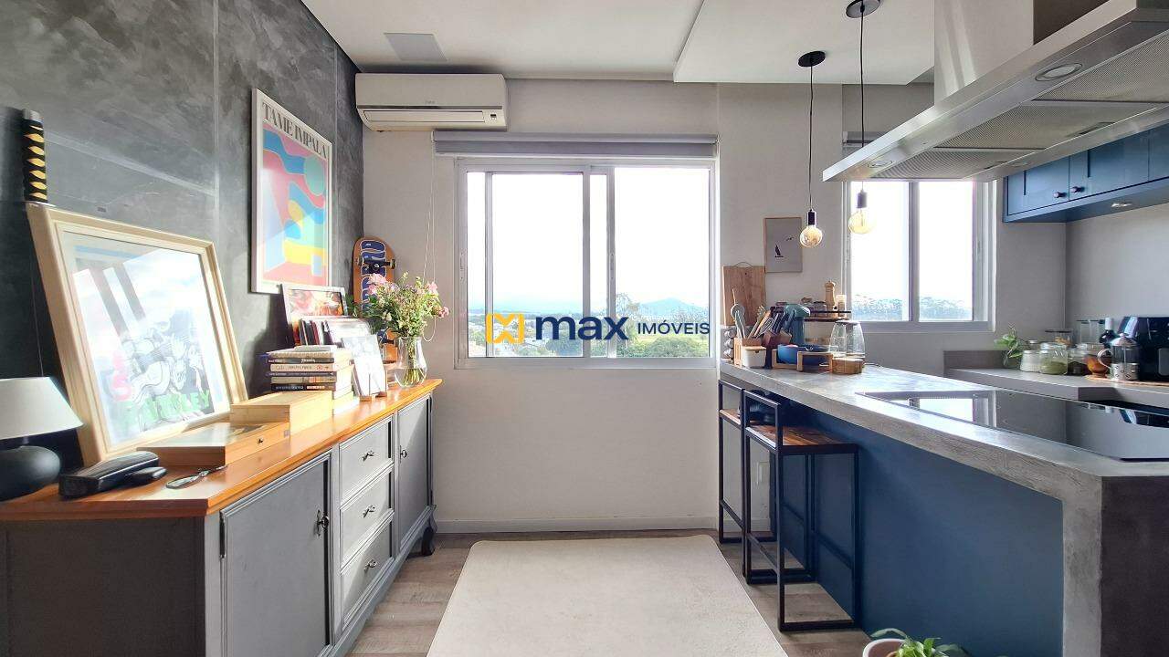 Apartamento à venda no Itaipava: Living integrado