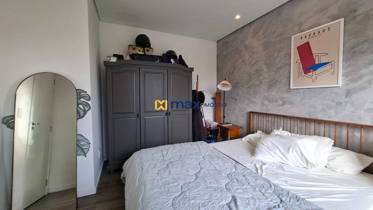 Apartamento à venda no Itaipava: Dormitório