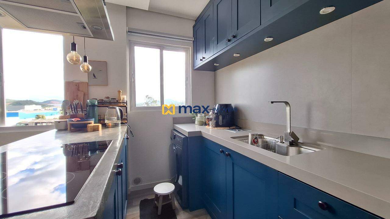 Apartamento à venda no Itaipava: Cozinha