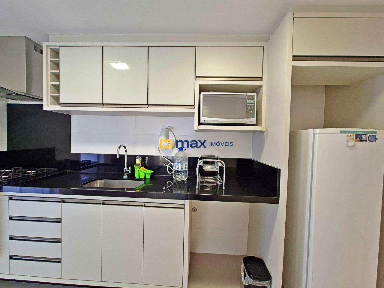 Apartamento para aluguel no Centro: cozinha