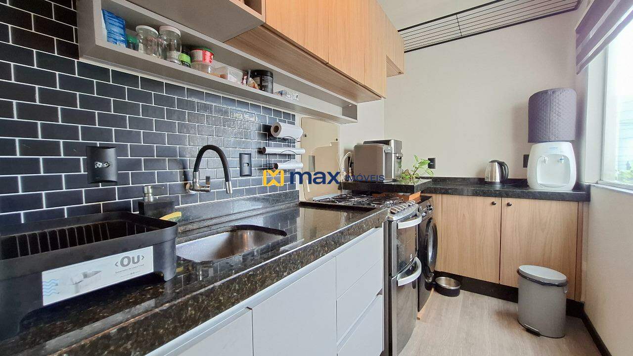 Apartamento à venda no Ressacada: Cozinha