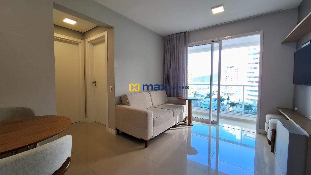 Apartamento à venda no Centro: Living integrado