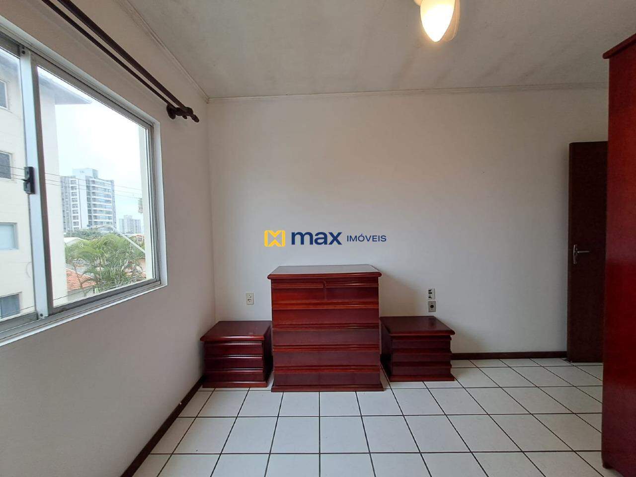Apartamento para aluguel no Gravatá: Suite
