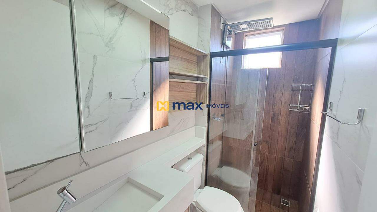Apartamento à venda no Ressacada: Banheiro Social