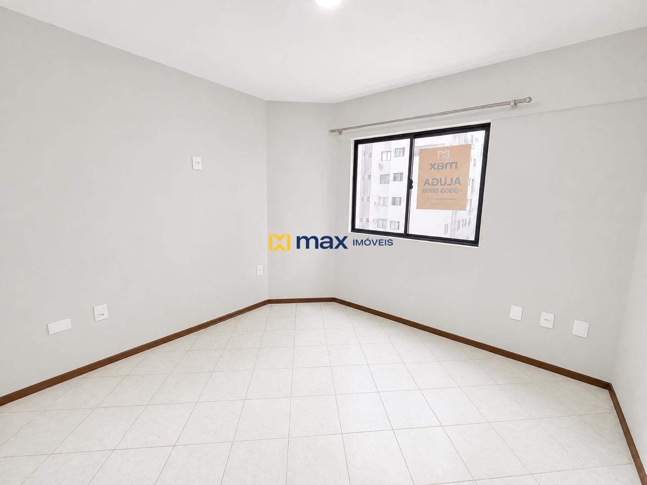 Apartamento para aluguel no Centro: 