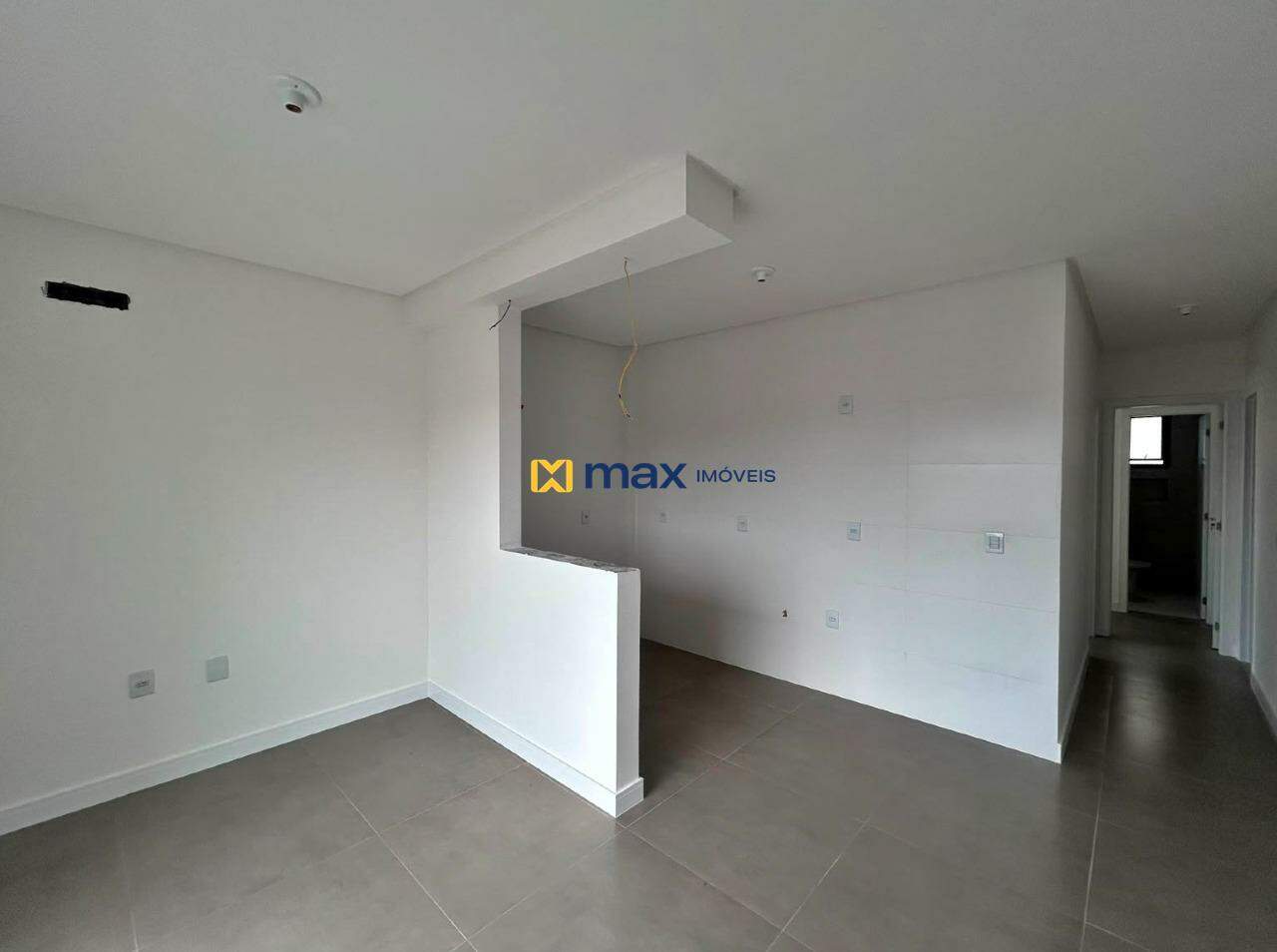 Apartamento à venda no Centro: Sala e Cozinha