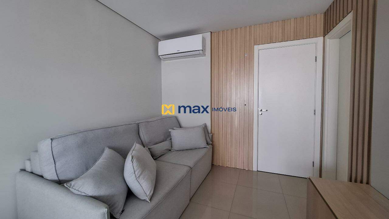 Apartamento à venda no Centro: Living integrado