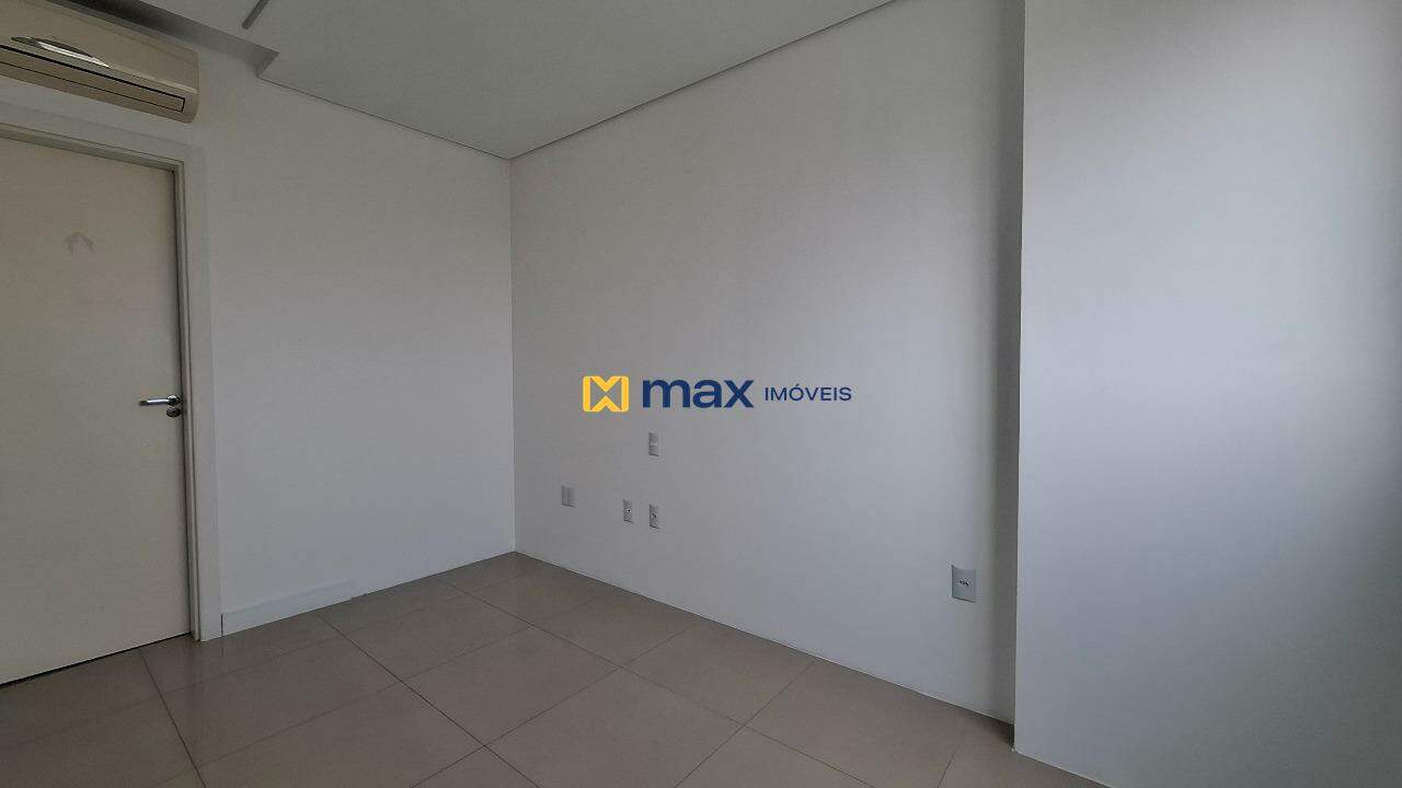 Apartamento à venda no Centro: Suíte 2