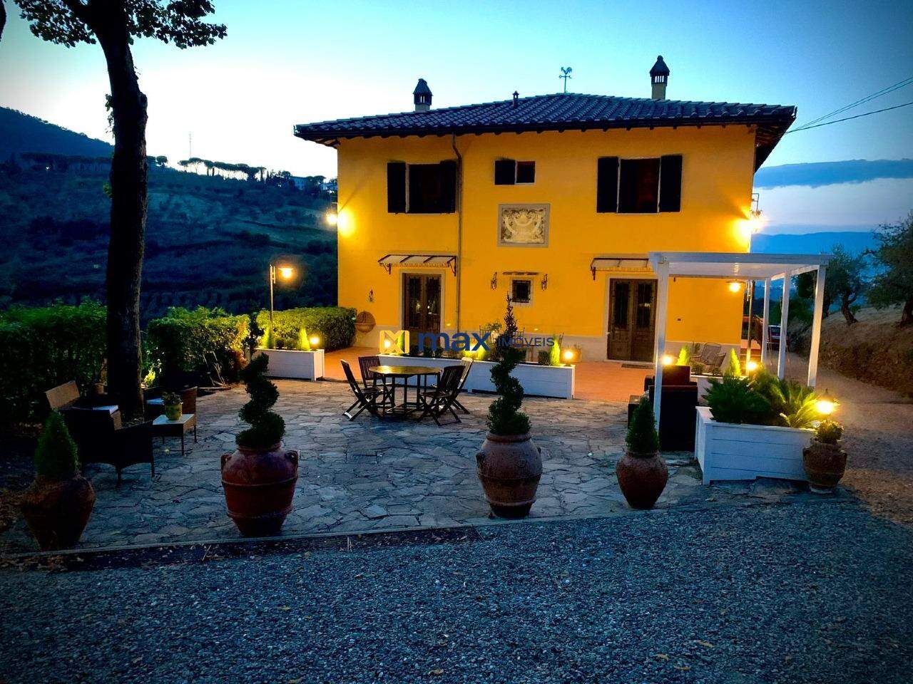 Casa à venda no Centro: Propriedade
