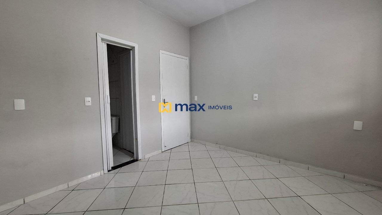 Casa à venda no Cidade Nova: Demi-suíte