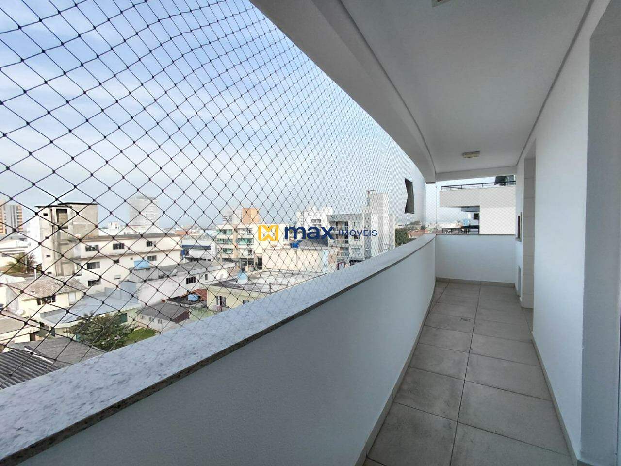 Apartamento para aluguel no Centro: 