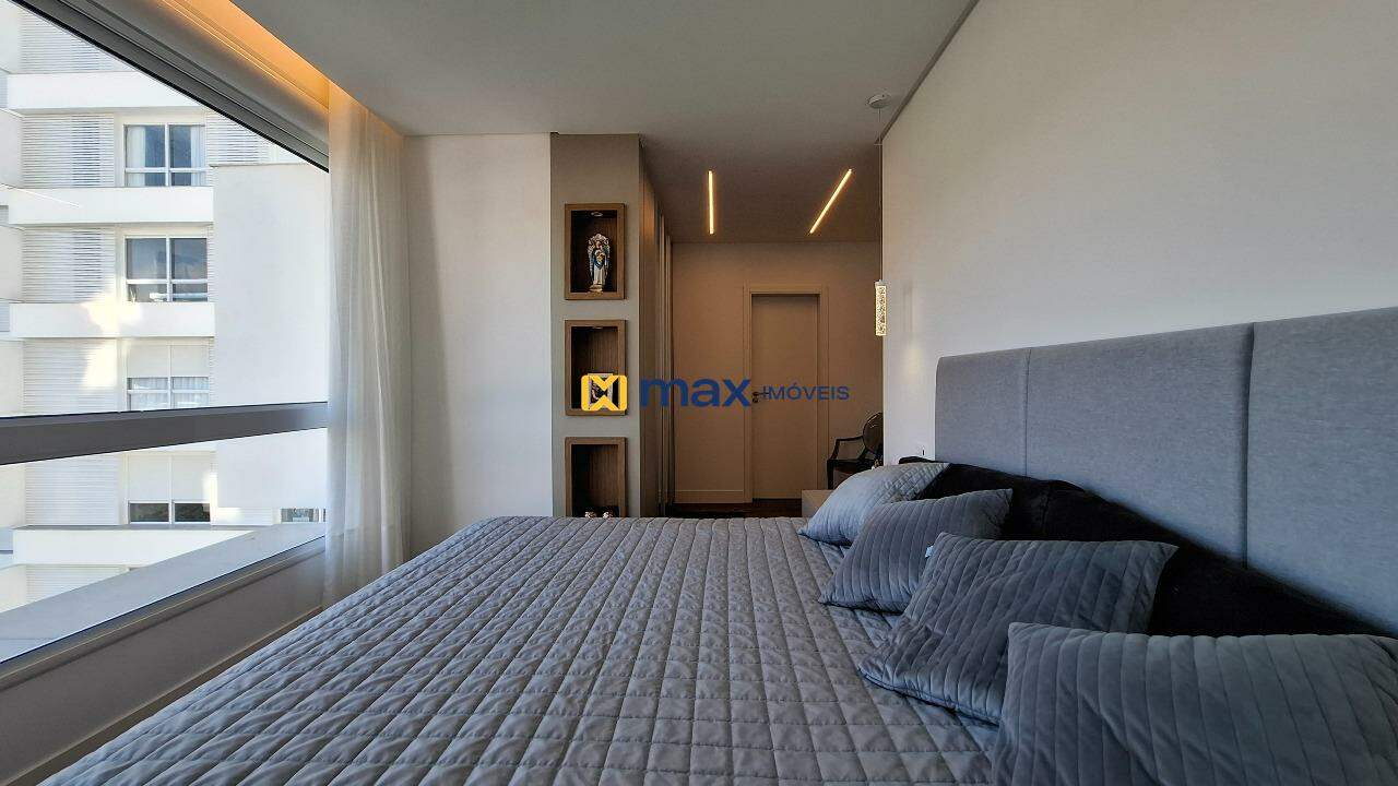 Apartamento à venda no Praia Brava: Suíte 3