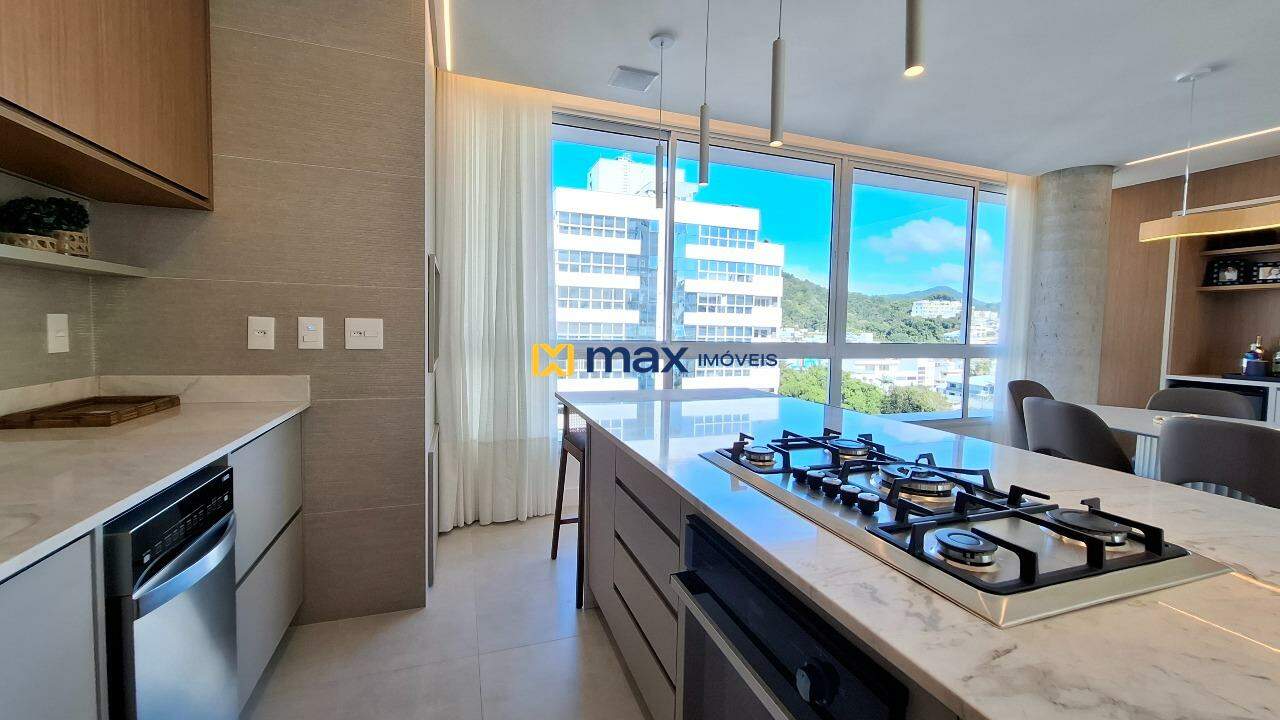 Apartamento à venda no Praia Brava: Cozinha