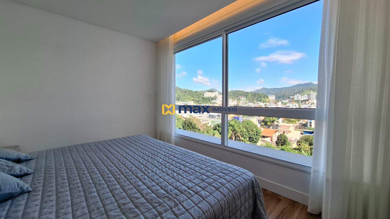 Apartamento à venda no Praia Brava: Suíte 3