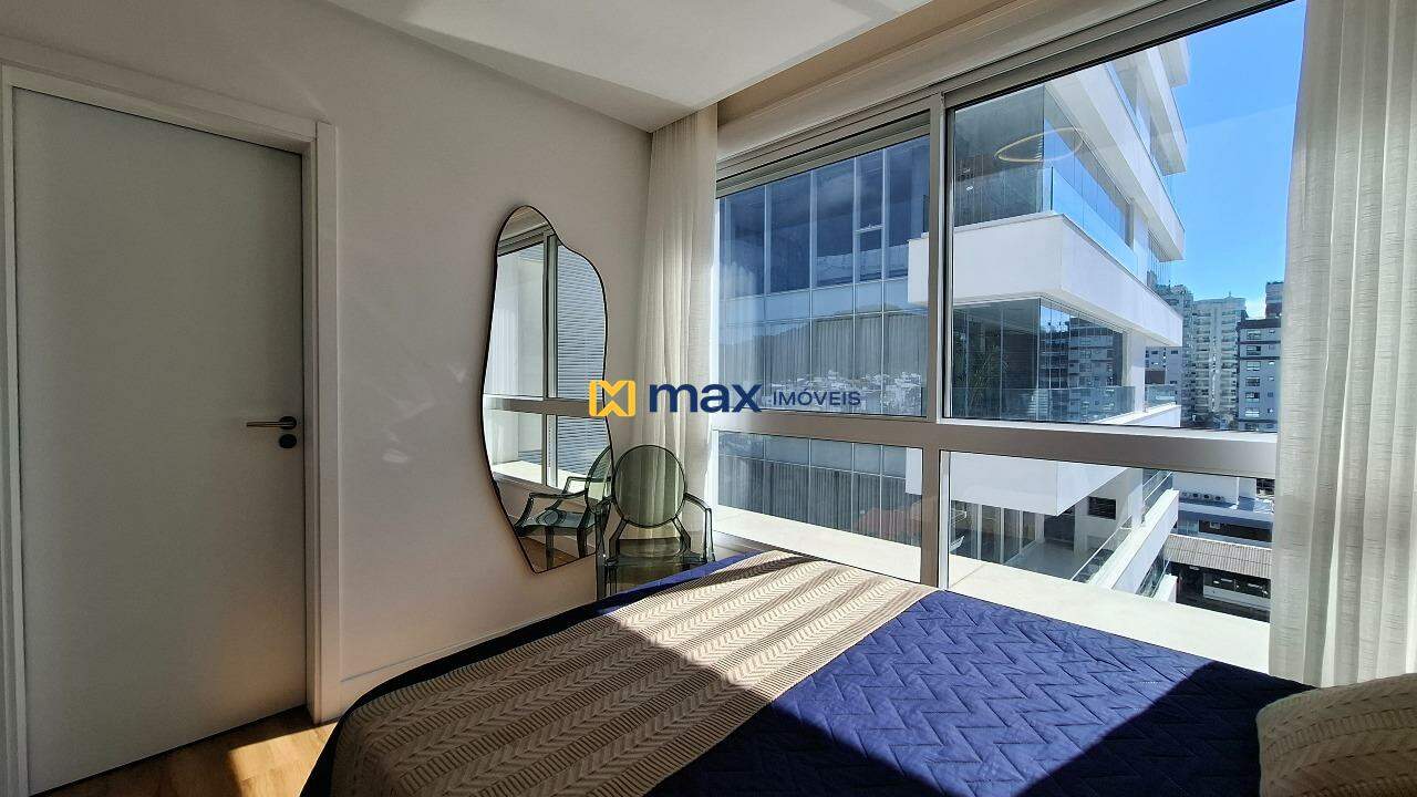 Apartamento à venda no Praia Brava: Suíte