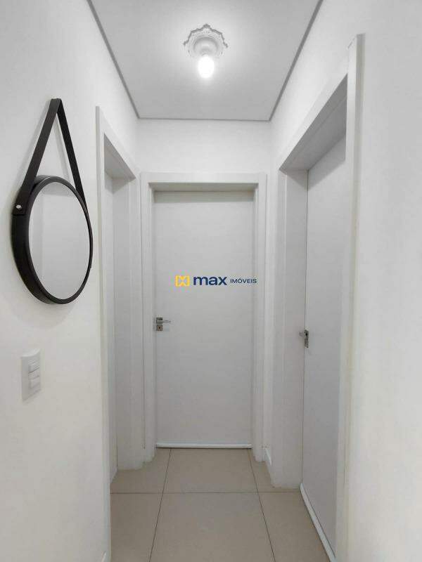 Apartamento à venda no Centro: Corredor