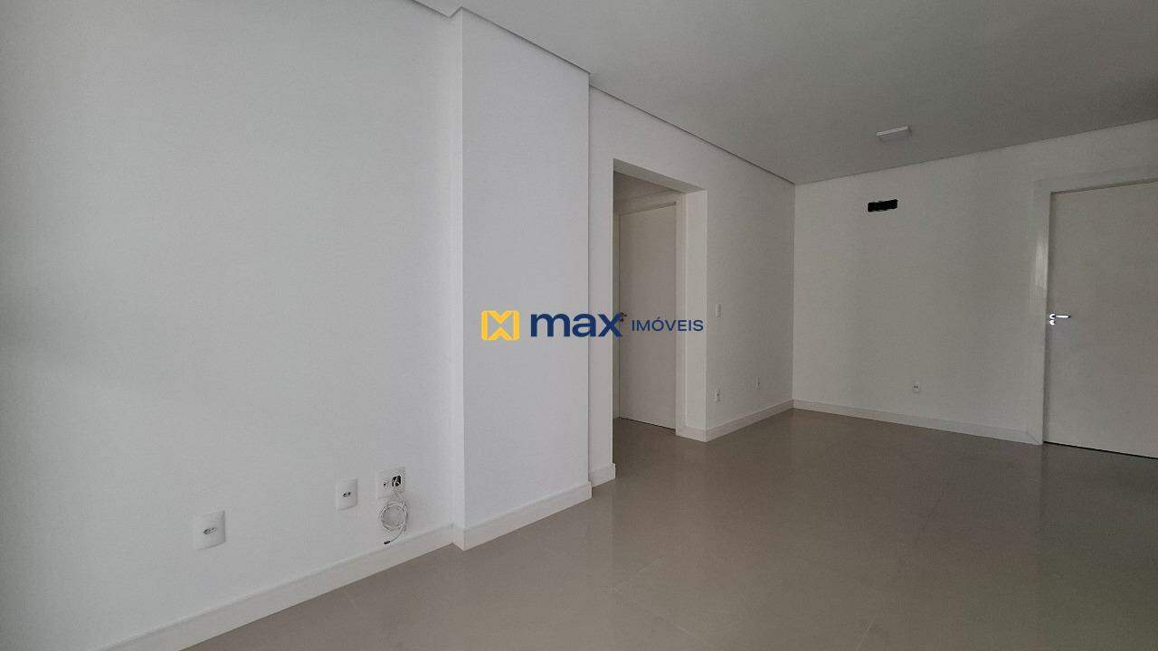Apartamento para aluguel no Fazenda: Living integrado