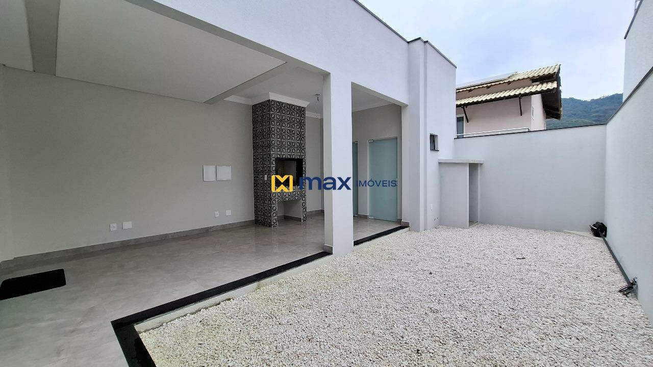 Casa à venda no Ressacada: Área externa