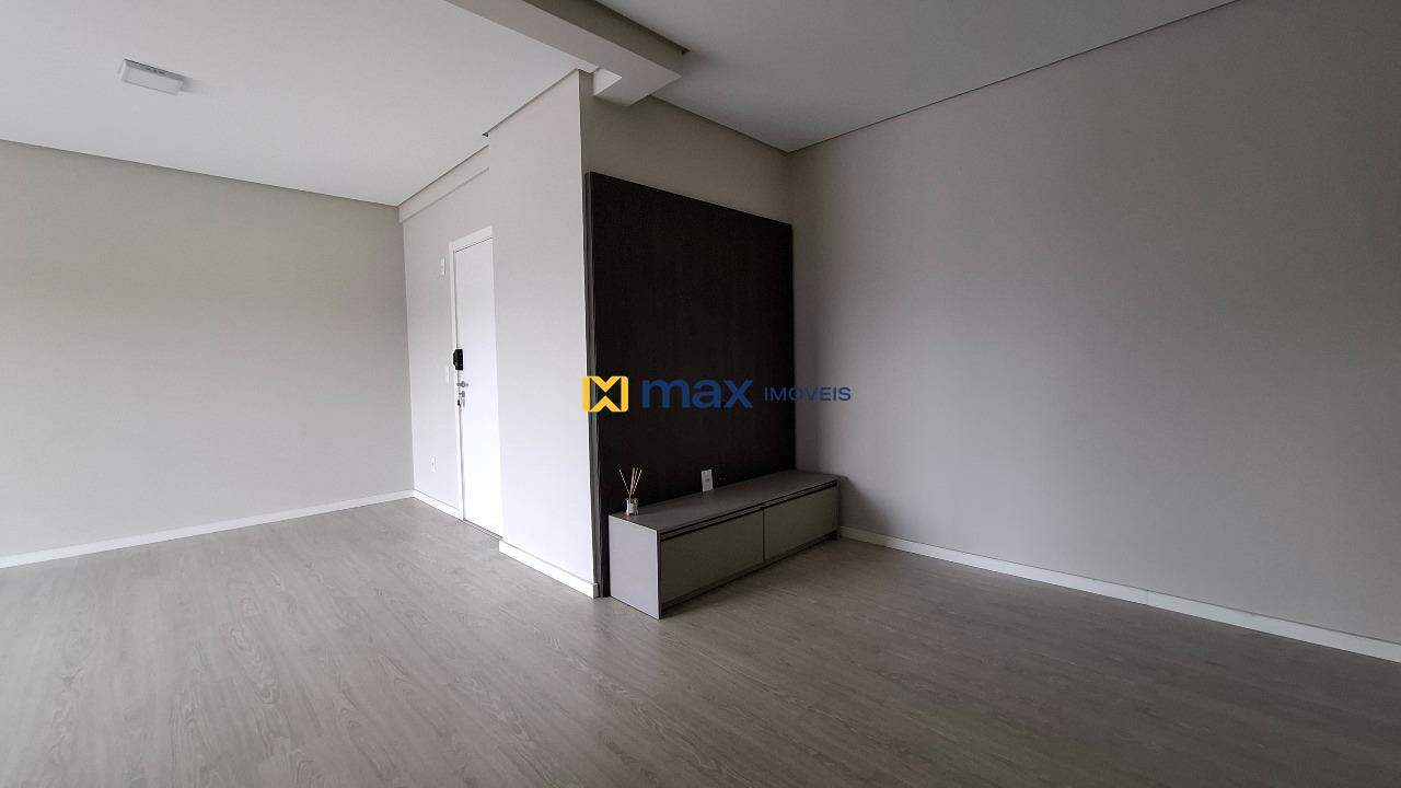 Apartamento à venda no Fazenda: Living integrado
