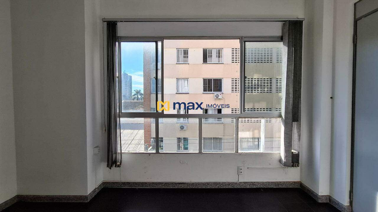 Sala à venda no Centro: Sala 2
