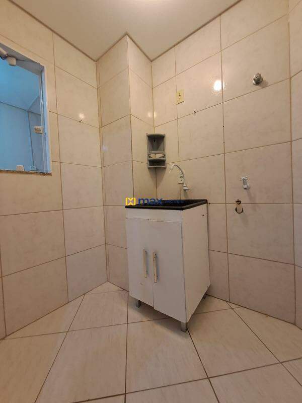Apartamento para aluguel no Gravatá: Area de serviços
