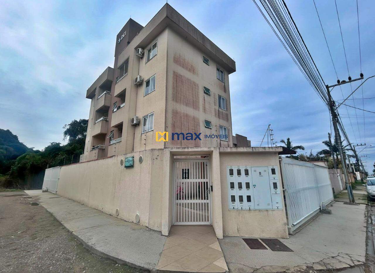 Apartamento à venda no Meia Praia: 