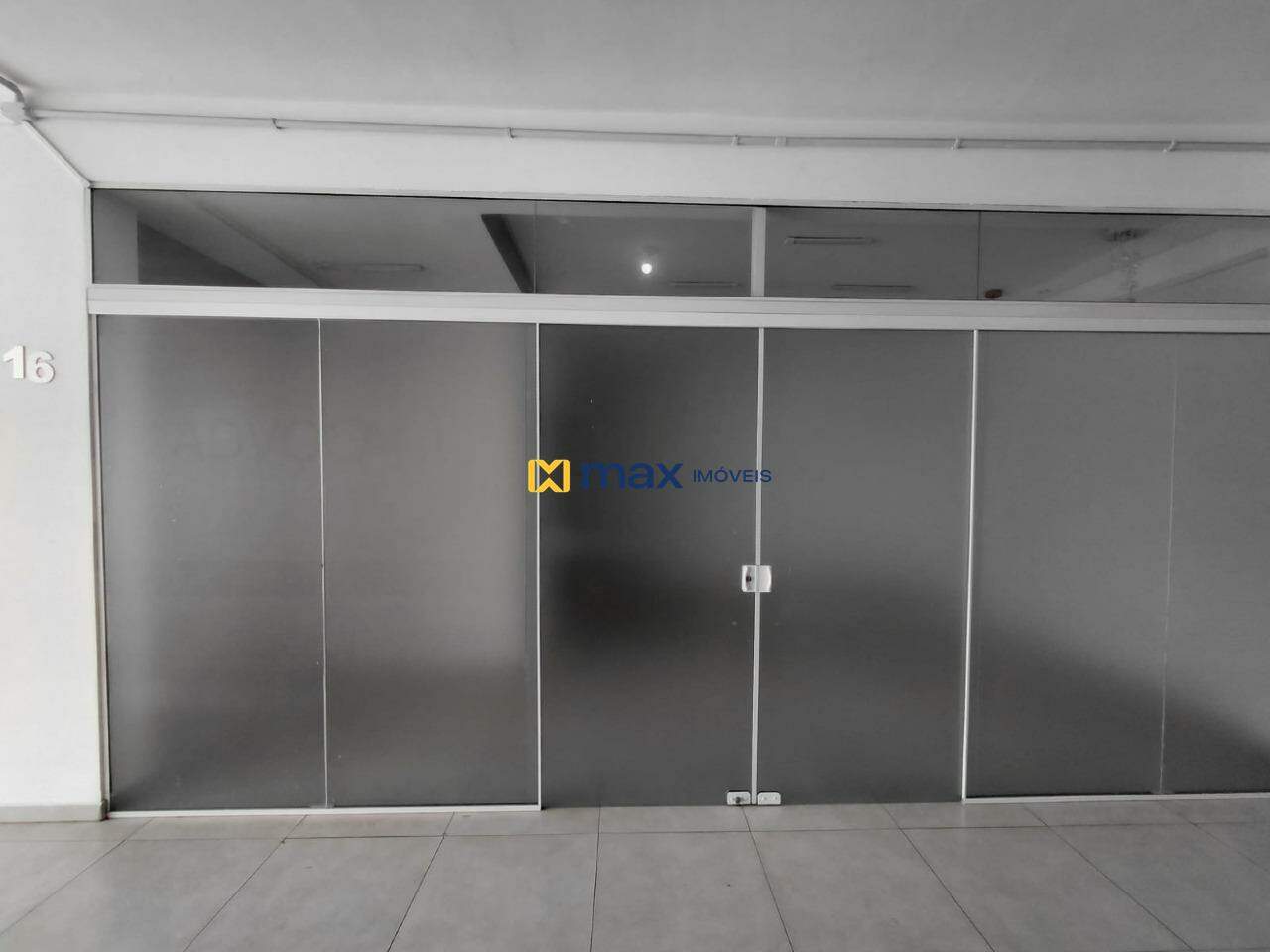 Sala para aluguel no Centro: