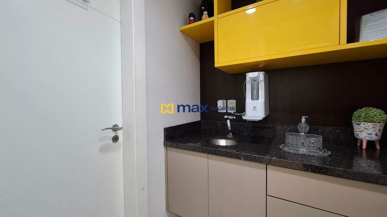 Sala à venda no Centro: Copa
