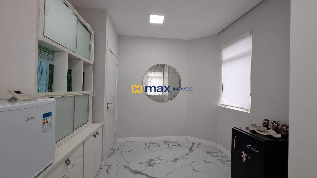 Sala à venda no Centro: Sala