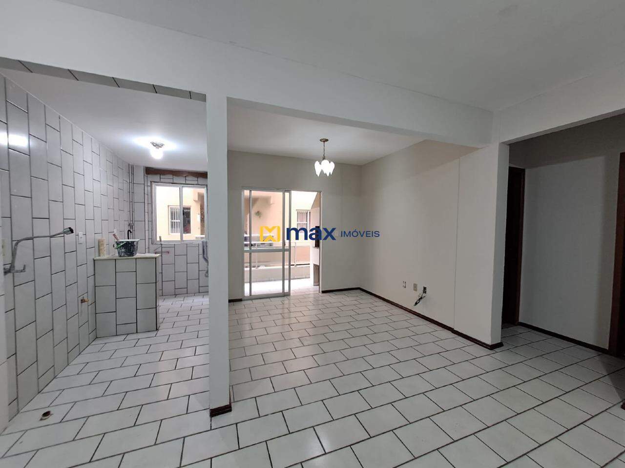 Apartamento para aluguel no Gravatá: Cozinha e sala