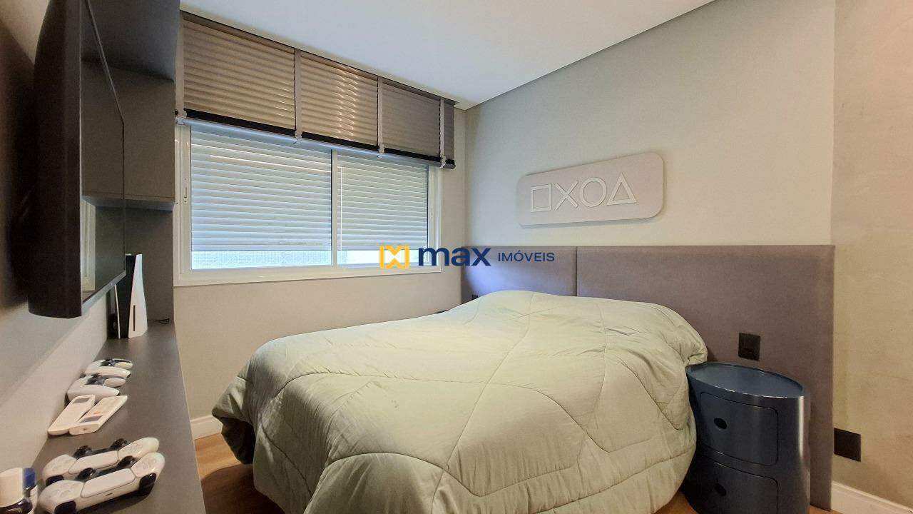 Apartamento à venda no Praia Brava: Suíte