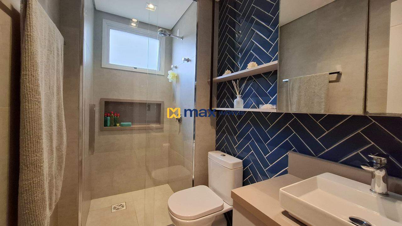 Apartamento à venda no Praia Brava: Banheiro suíte