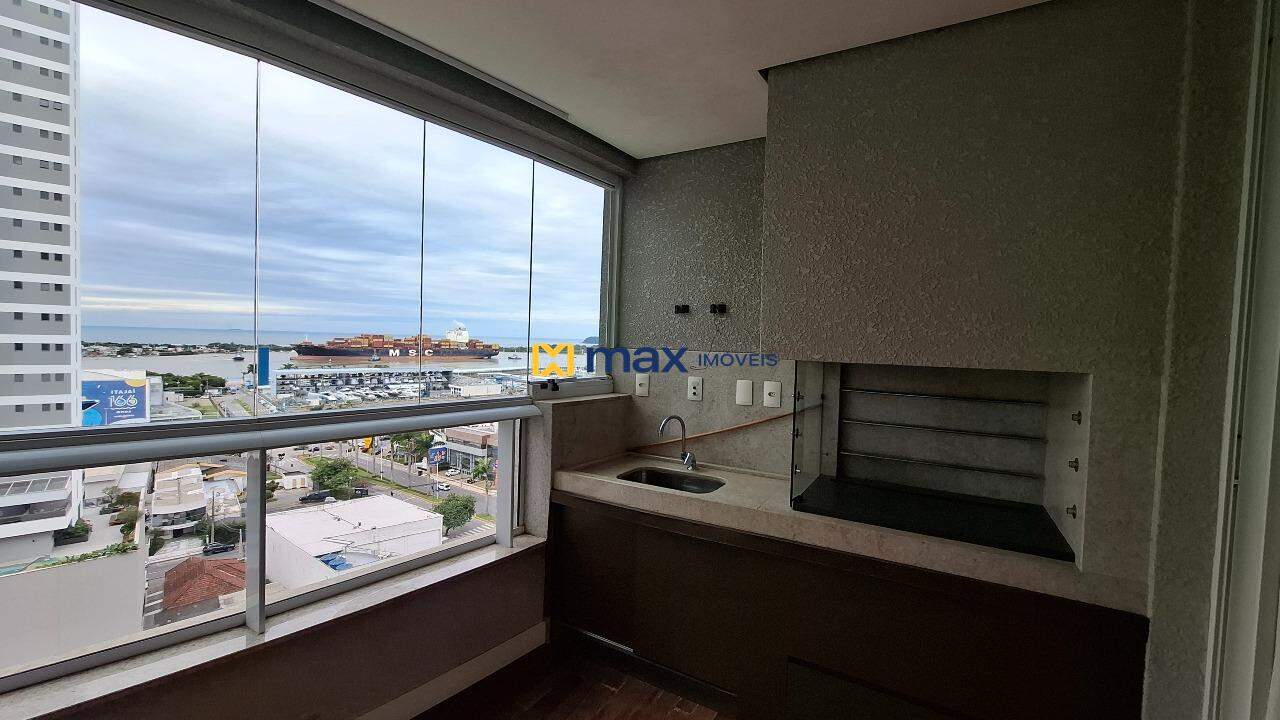 Apartamento para aluguel no Centro: Sacada