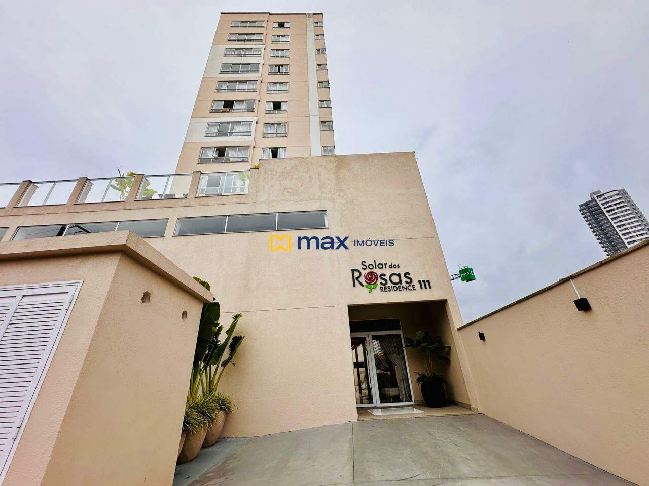Apartamento para aluguel no Centro: Fachada