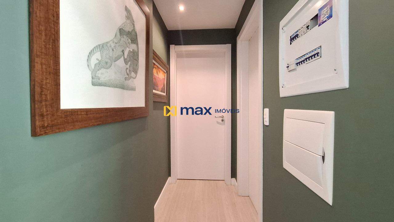Apartamento à venda no Ressacada: Corredor