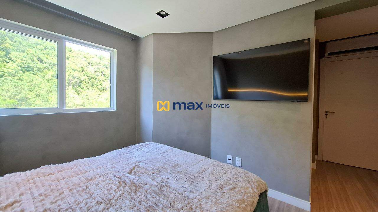 Apartamento à venda no Ressacada: Suíte