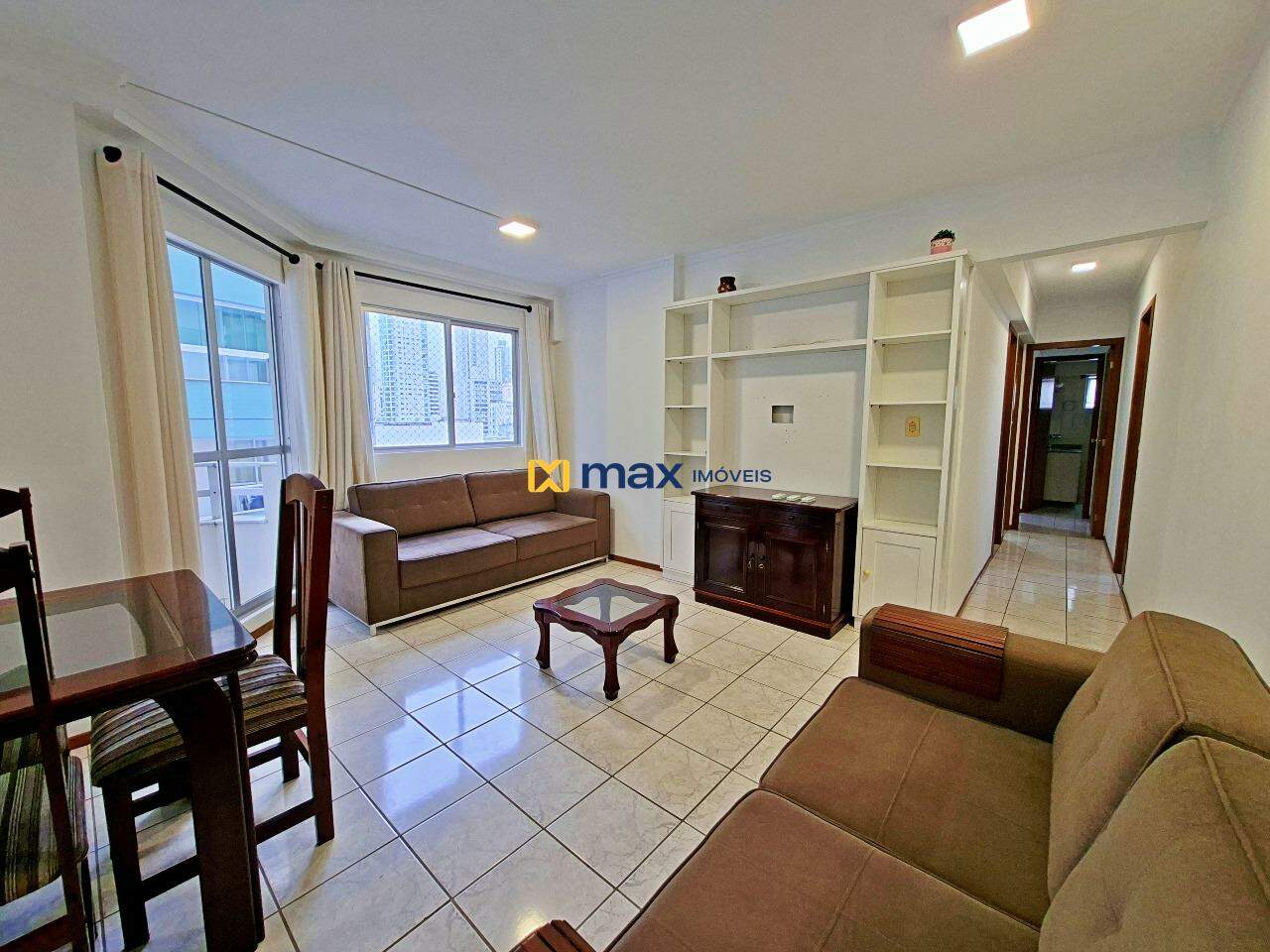 Apartamento para aluguel no Centro: 