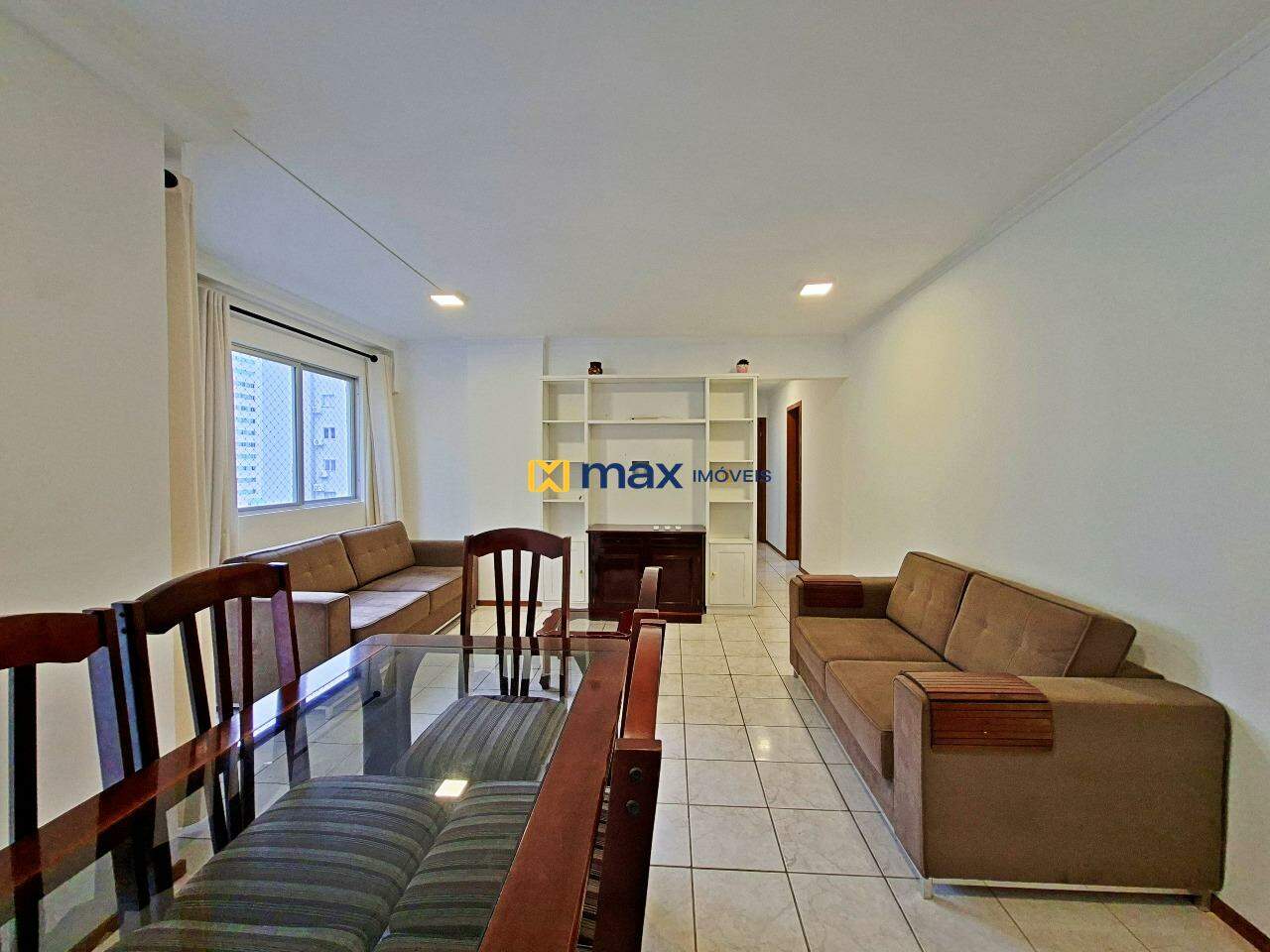 Apartamento para aluguel no Centro: Sala