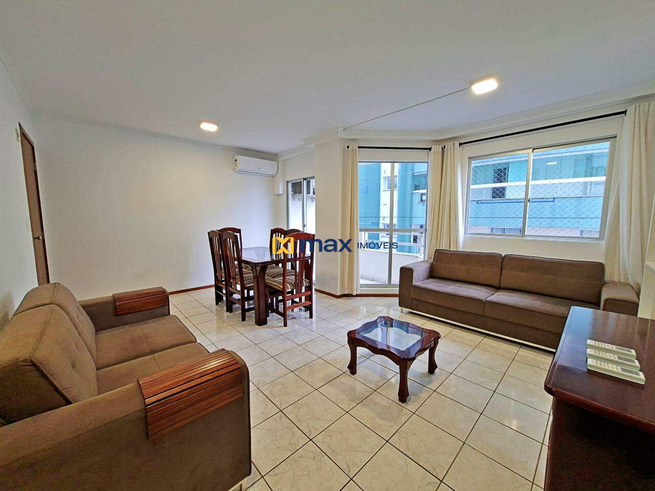 Apartamento para aluguel no Centro: Sala