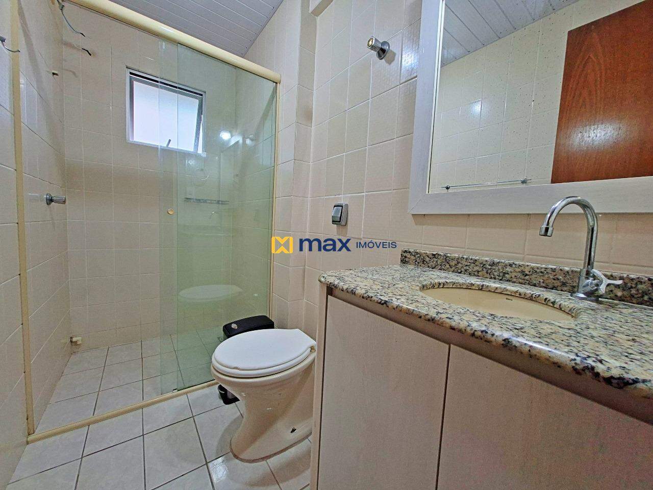 Apartamento para aluguel no Centro: Bwc Suíte
