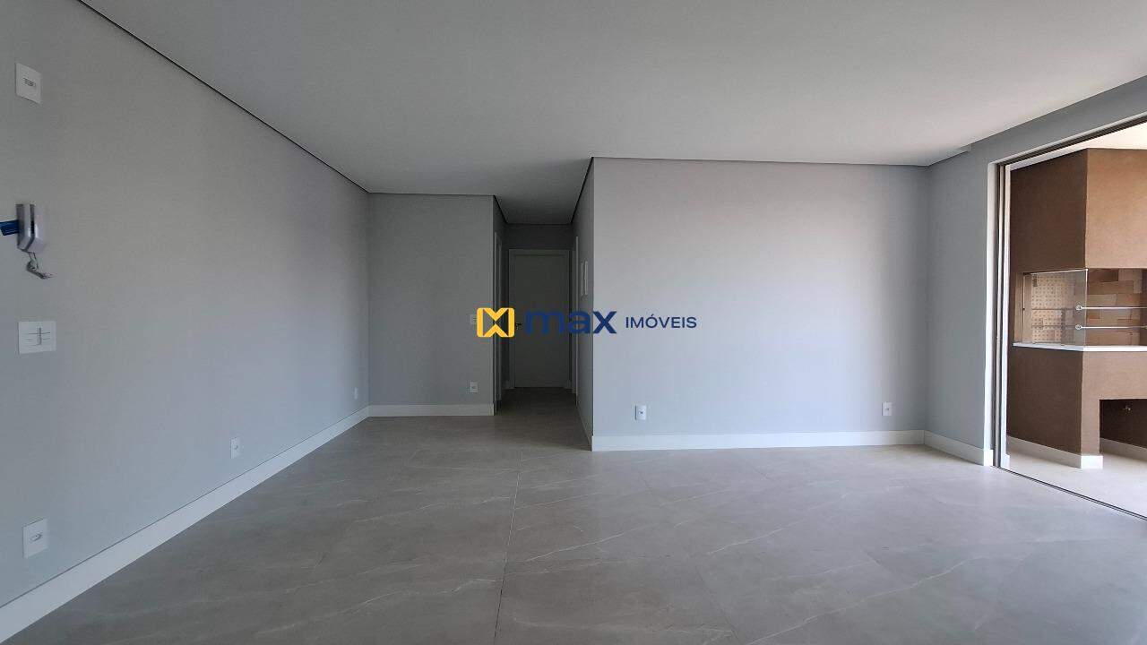 Apartamento à venda no Centro: Living integrado