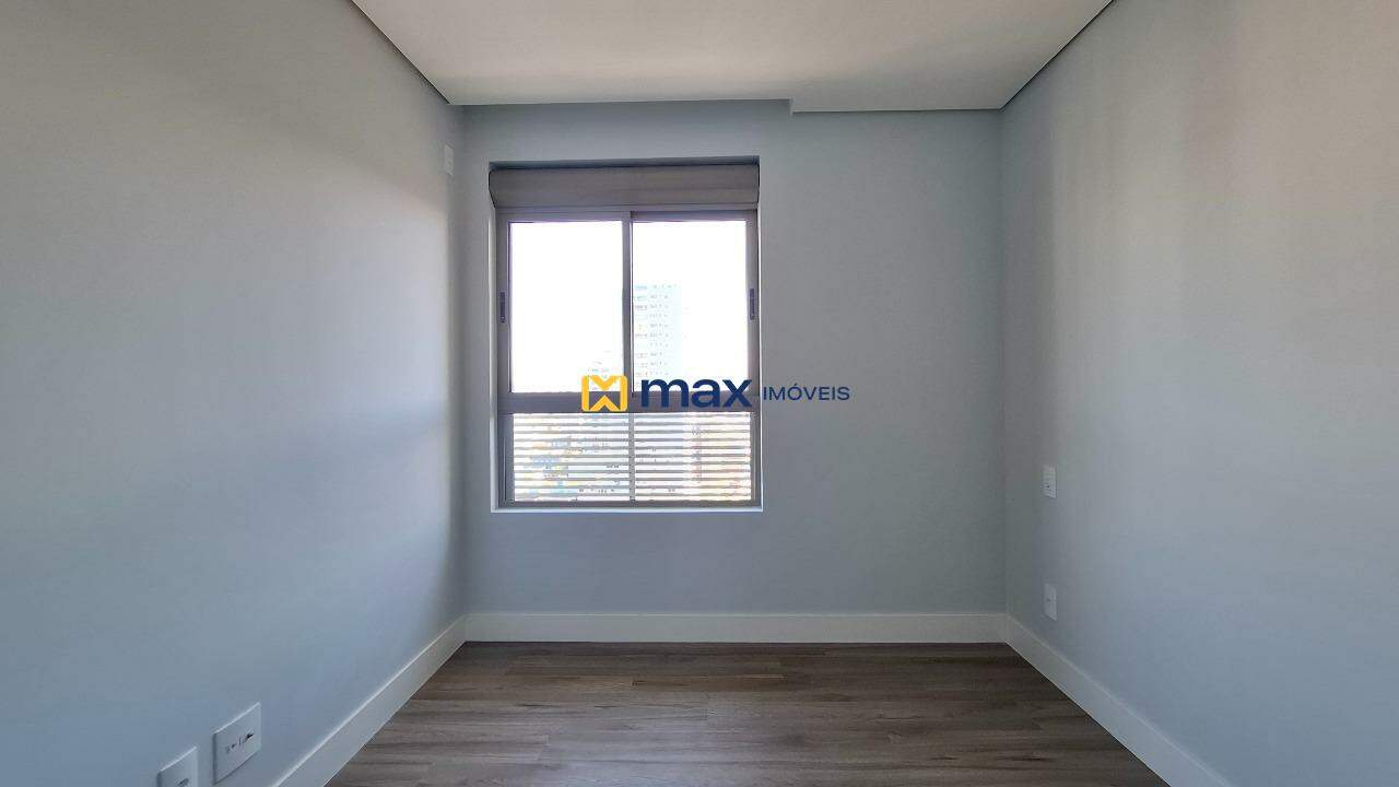 Apartamento à venda no Centro: Suíte 2