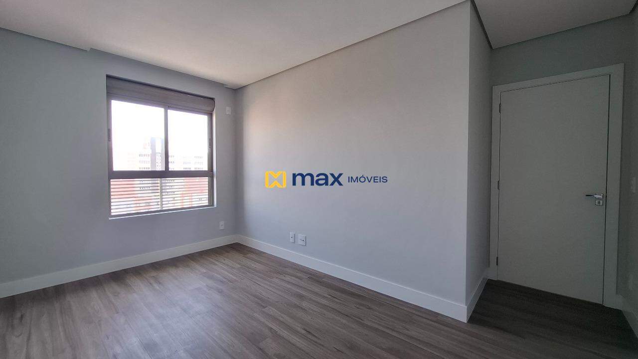 Apartamento à venda no Centro: Suíte